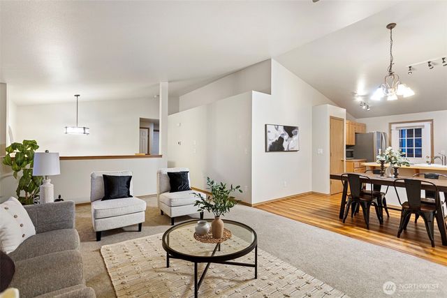 17512 17th Avenue E, Spanaway, WA 98387