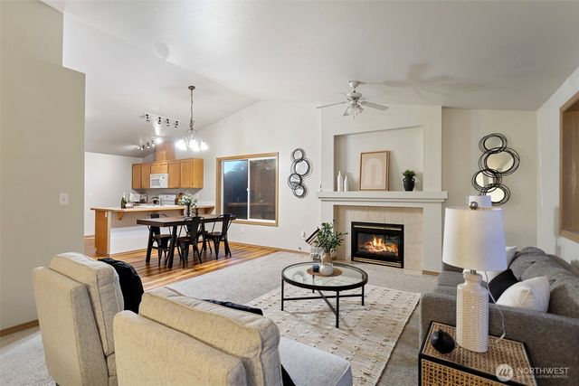 17512 17th Avenue E, Spanaway, WA 98387