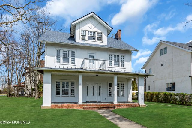 17 Lakeview Road, Deal, NJ 07723