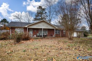 25484 Nick Davis Road, Athens, AL 35613