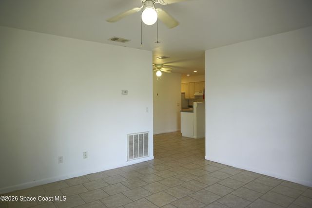 2060 Agora Circle SE 103, Palm Bay, FL 32909