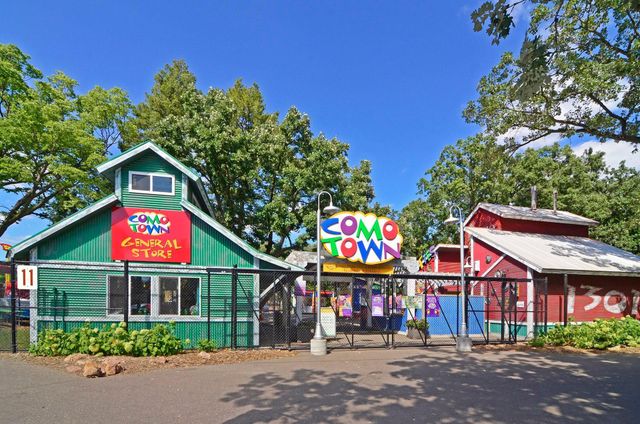 1389 Hoyt Avenue W, Falcon Heights, MN 55108