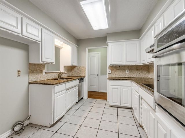 2920 N Alexander Lane, Bethany, OK 73008