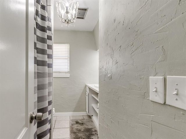 2920 N Alexander Lane, Bethany, OK 73008