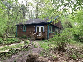 166 E Chestnut Hill, Montague, MA 01351