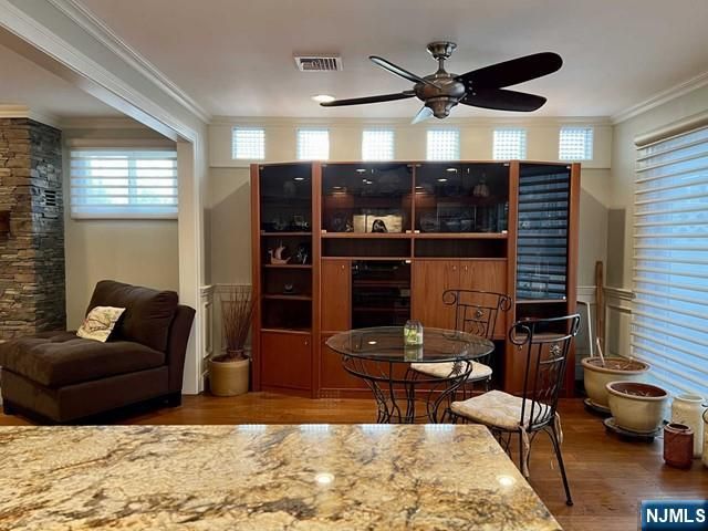 132 Lakeshore Drive, Oakland, NJ 07436