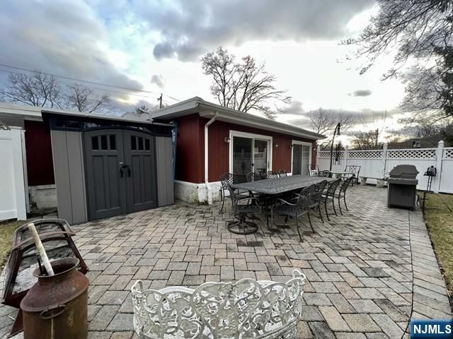 132 Lakeshore Drive, Oakland, NJ 07436