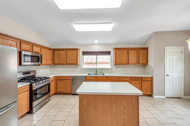 1602 Rustic Hollow Lane, Katy, TX 77450