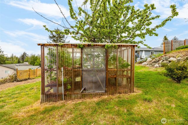 660 Cranberry Drive, Oak Harbor, WA 98277