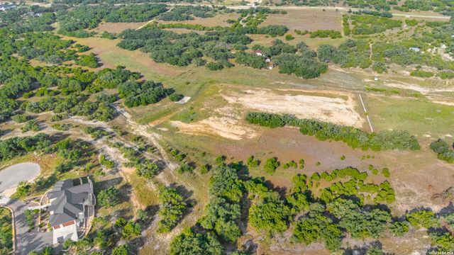 705 Roland Run, Bulverde, TX 78163