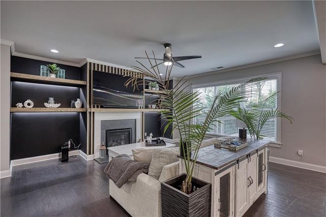 3458 Crayton Glen Way, Buford, GA 30519