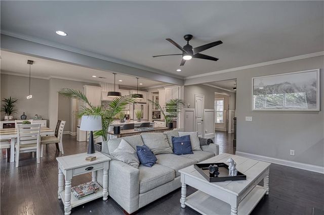 3458 Crayton Glen Way, Buford, GA 30519