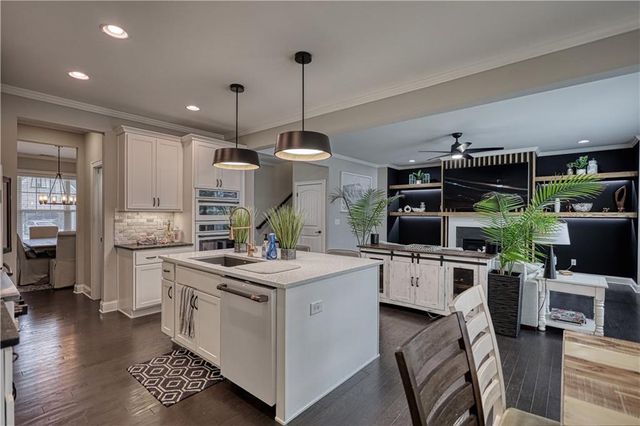 3458 Crayton Glen Way, Buford, GA 30519