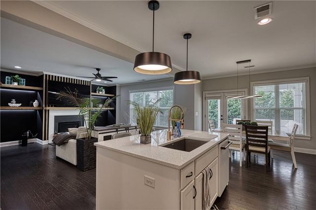 3458 Crayton Glen Way, Buford, GA 30519