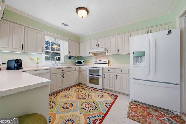 114 Sourwood Drive, Pine Mountain, GA 31822