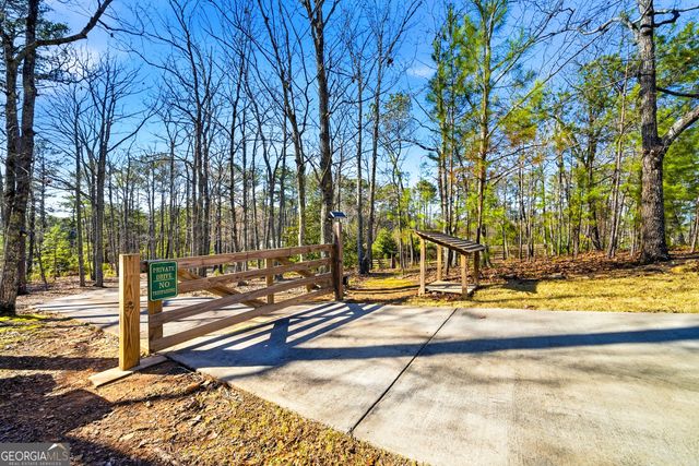 114 Sourwood Drive, Pine Mountain, GA 31822