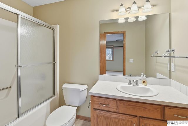 15411 Windsor Drive, Omaha, NE 68154