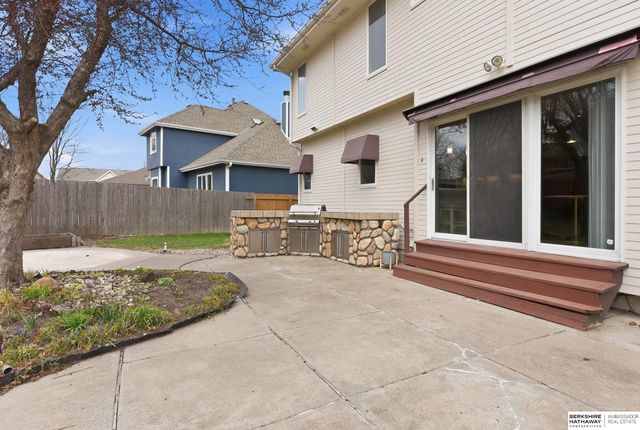 15411 Windsor Drive, Omaha, NE 68154