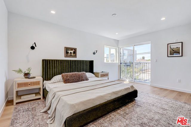 2813 12th Ave, Los Angeles, CA 90018