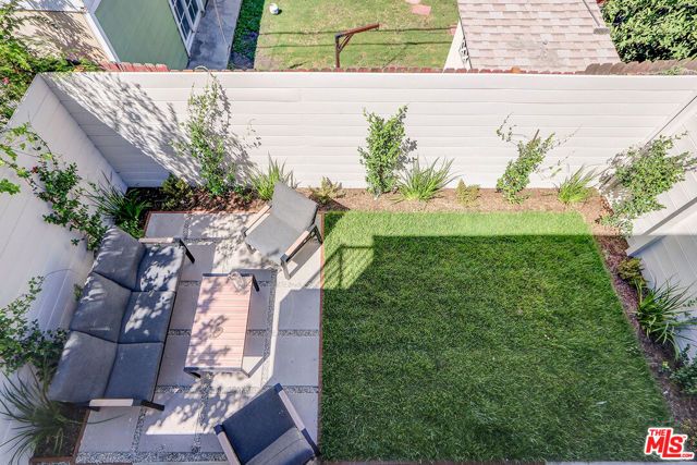 2813 12th Ave, Los Angeles, CA 90018
