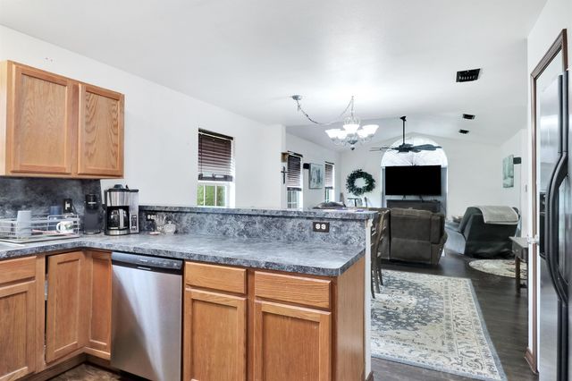 2406 CR 3107 SOUTH, Henderson, TX 75654