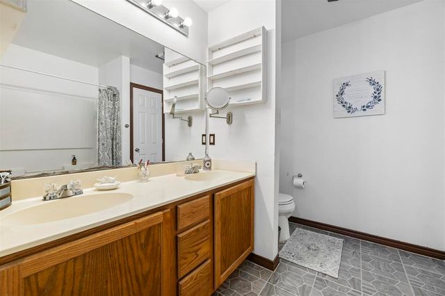 2406 CR 3107 SOUTH, Henderson, TX 75654