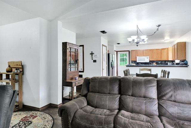 2406 CR 3107 SOUTH, Henderson, TX 75654