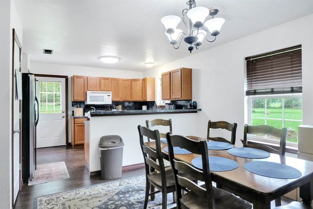 2406 CR 3107 SOUTH, Henderson, TX 75654