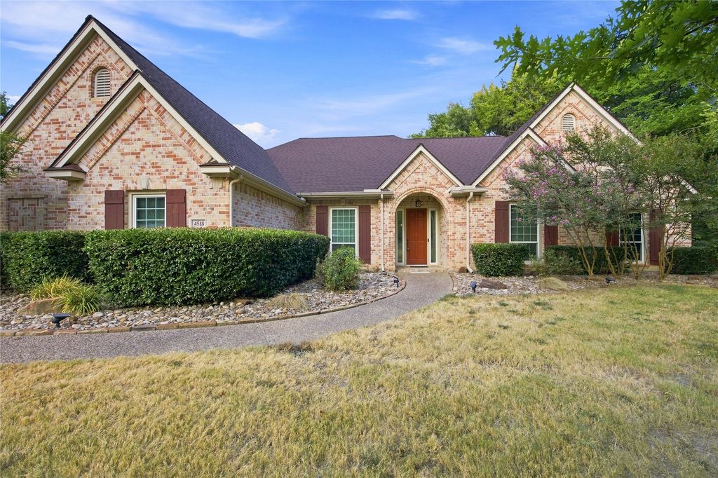 4518 Pecan Creek Drive, Midlothian, TX 76065 — exterior