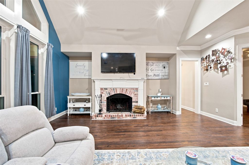 4518 Pecan Creek Drive, Midlothian, TX 76065 — photo 4
