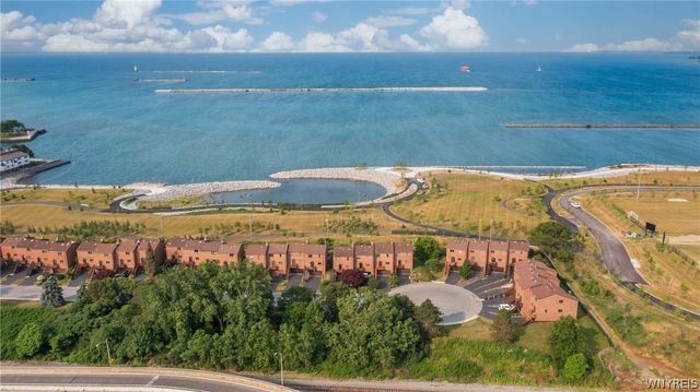 418 Lakefront Boulevard, Buffalo, NY 14202