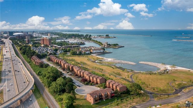 418 Lakefront Boulevard, Buffalo, NY 14202
