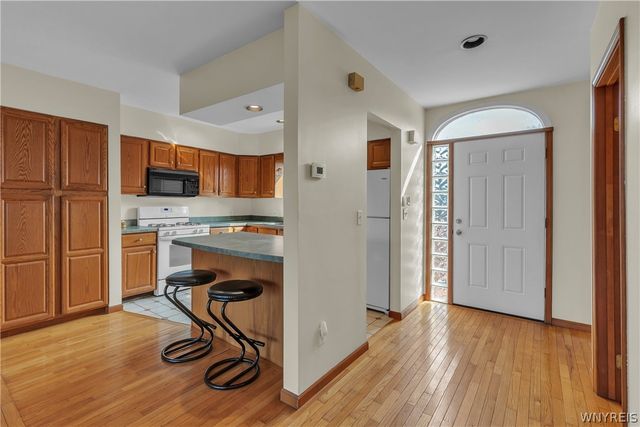 418 Lakefront Boulevard, Buffalo, NY 14202
