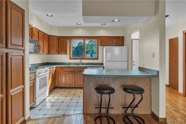 418 Lakefront Boulevard, Buffalo, NY 14202