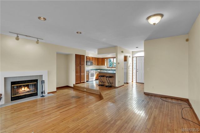 418 Lakefront Boulevard, Buffalo, NY 14202