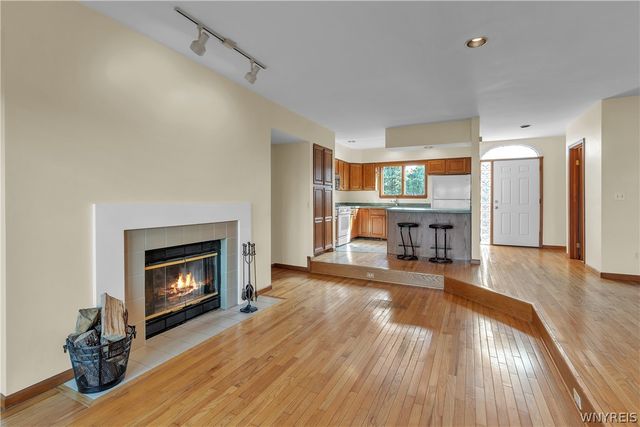 418 Lakefront Boulevard, Buffalo, NY 14202