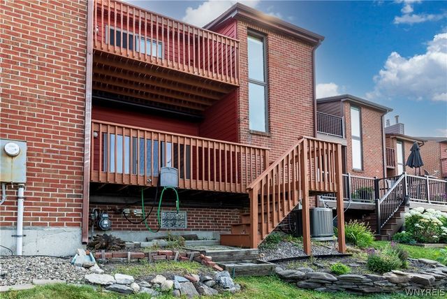 418 Lakefront Boulevard, Buffalo, NY 14202