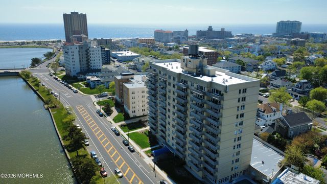 510 Deal Lake Drive 6B, Asbury Park, NJ 07712