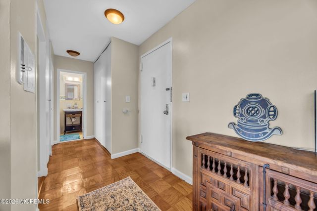 510 Deal Lake Drive 6B, Asbury Park, NJ 07712