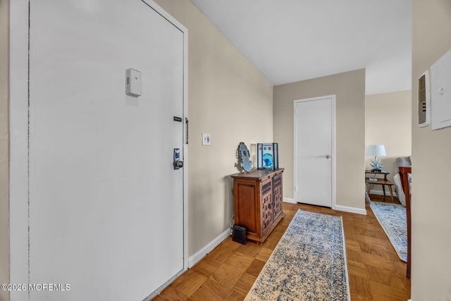 510 Deal Lake Drive 6B, Asbury Park, NJ 07712