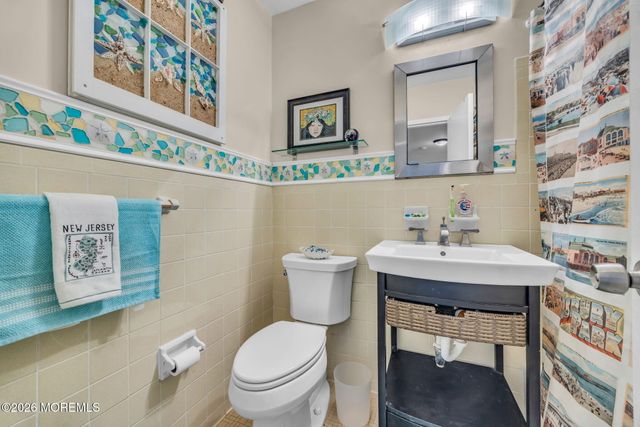 510 Deal Lake Drive 6B, Asbury Park, NJ 07712