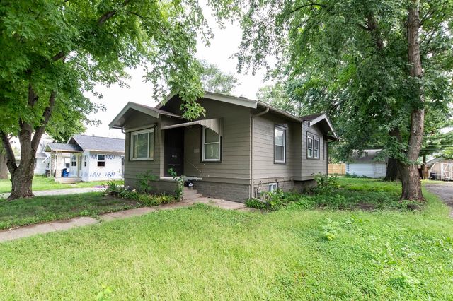 4033 2nd Avenue, Des Moines, IA 50313
