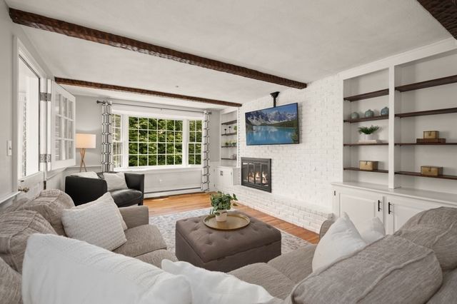 24 Indian Tree Lane, Reading, MA 01867
