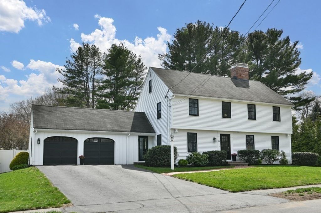 24 Indian Tree Lane, Reading, MA 01867