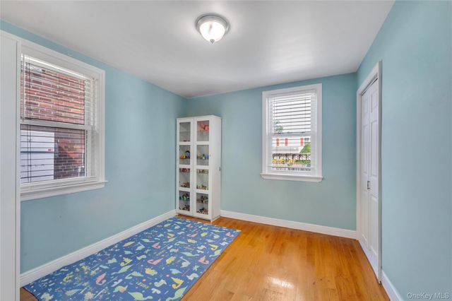 374 Rockaway Parkway, Valley Stream, NY 11580