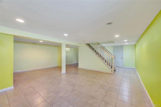 374 Rockaway Parkway, Valley Stream, NY 11580