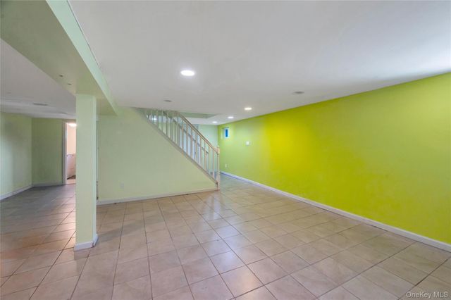 374 Rockaway Parkway, Valley Stream, NY 11580