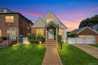 374 Rockaway Parkway, Valley Stream, NY 11580