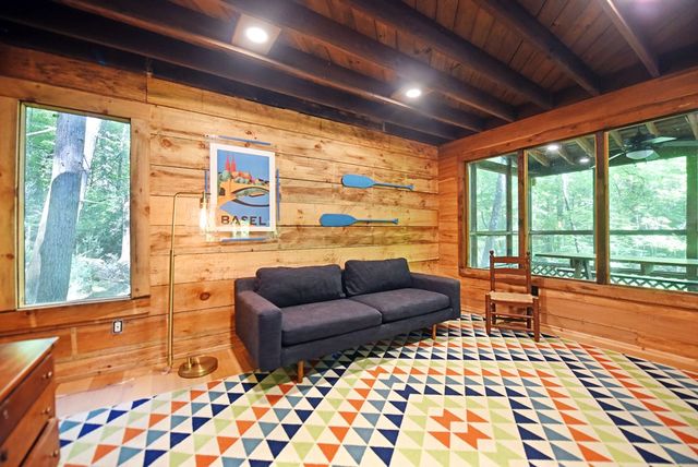 214 Sourwood Drive, Blue Ridge, GA 30513