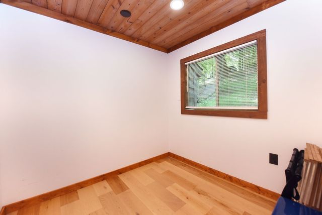 214 Sourwood Drive, Blue Ridge, GA 30513